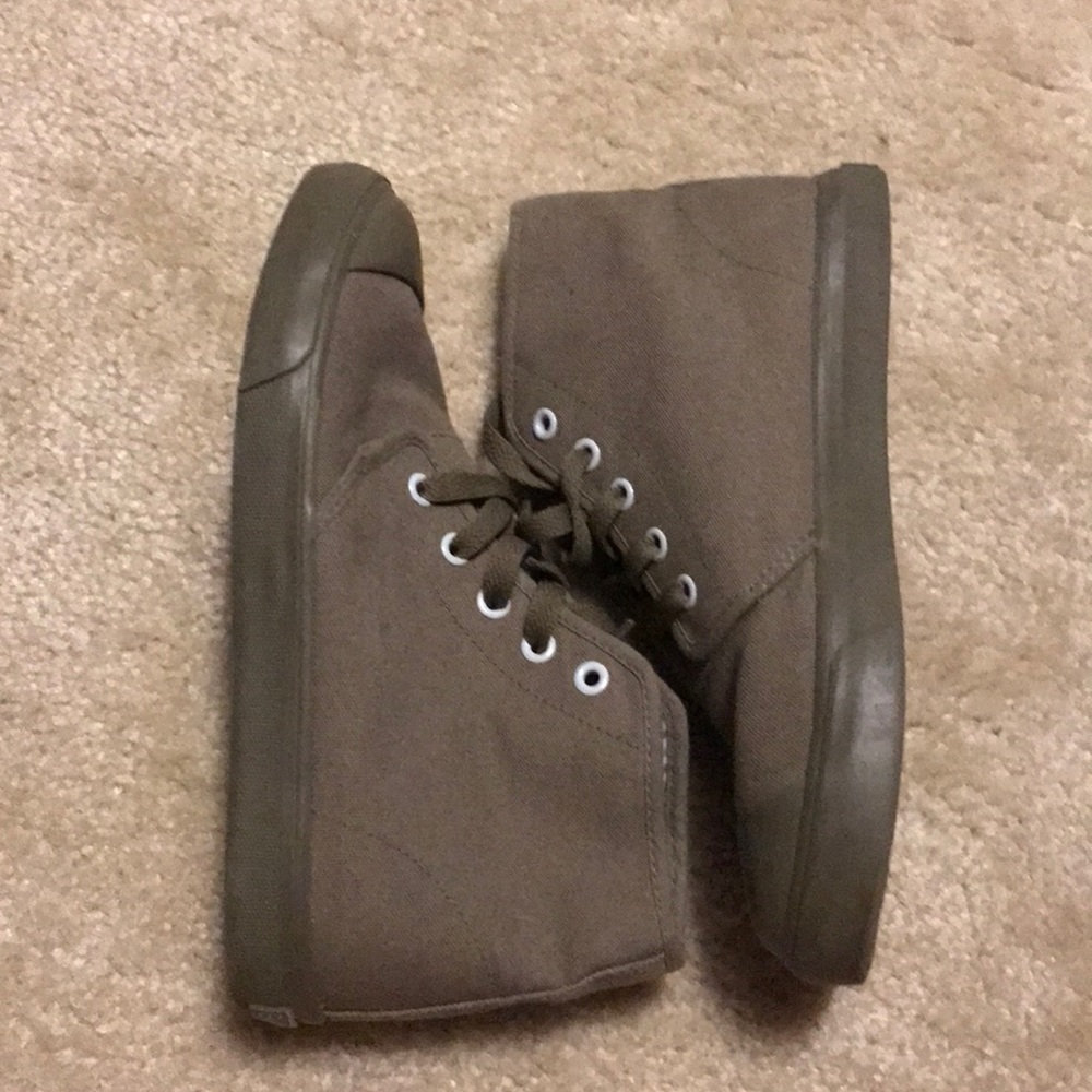 Bangs shoes